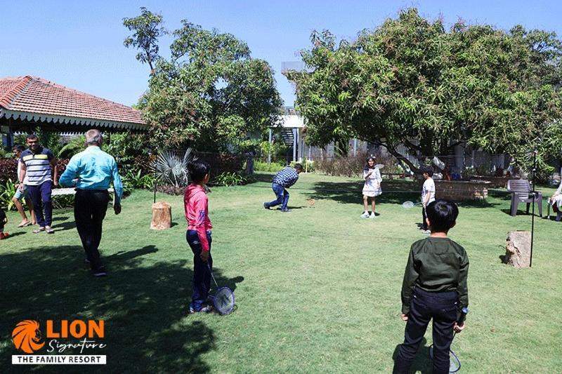 Lion Signature Family Resort ササン・ギル エクステリア 写真